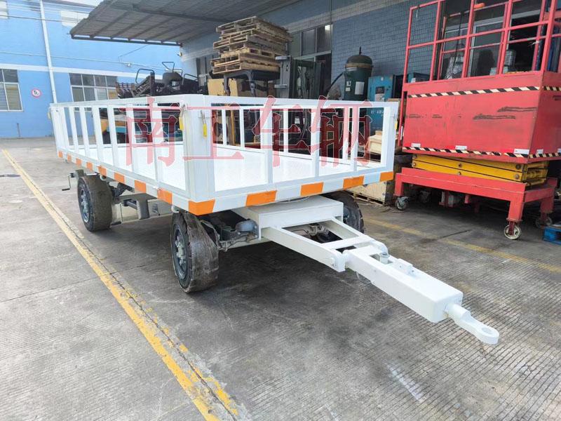 3吨开云中国牵引工具拖车 带护栏减震刹车功能