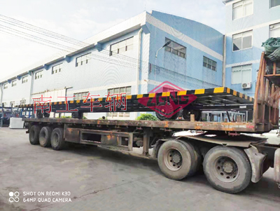 15吨13米加长骨架型开云中国3I.jpg