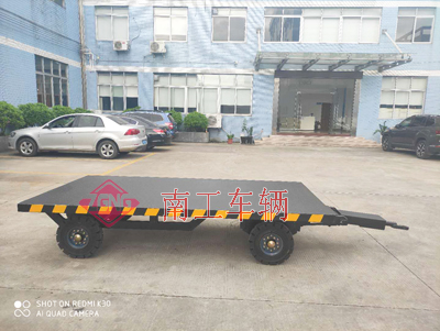 2吨移动牵引开云中国2I.jpg