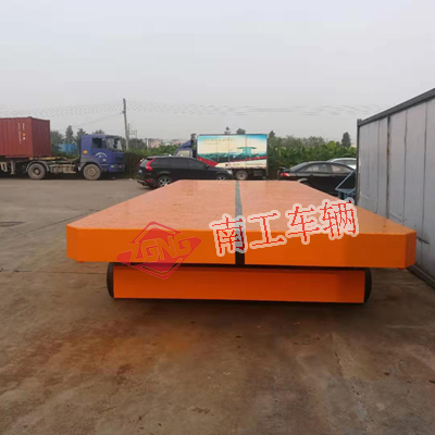 120吨载重王开云中国2I.jpg