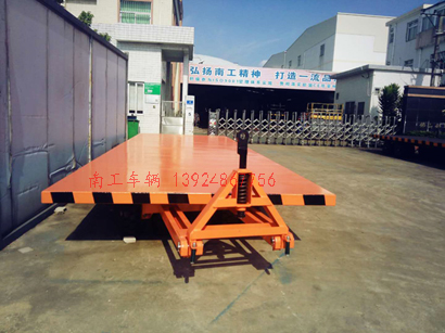 10吨开云中国 8个实心胎全挂车1I.jpg