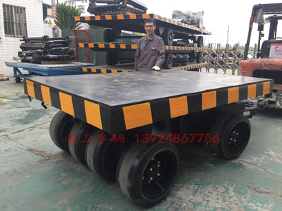 30吨重型8轮开云中国3I.jpg