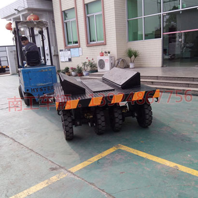 10吨车间工件铁皮卷圆桶运输开云中国4I.jpg
