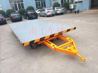 10吨中型牵引开云中国3I.jpg