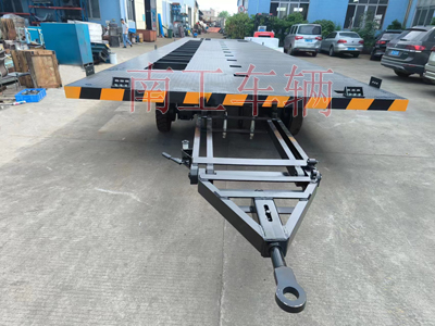 22吨重型方舱牵引开云中国3I.jpg