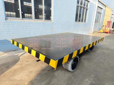 30吨重型开云中国 环保实心轮胎2I.jpg