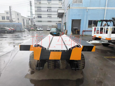 25吨V字重型钢卷开云中国2I.jpg