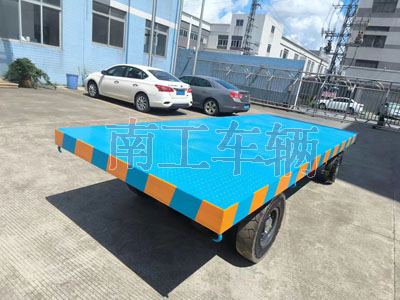 20吨重型开云中国蓝色3I.jpg