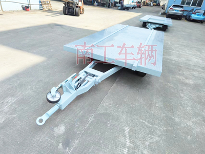 船体艏段运输开云中国I.jpg