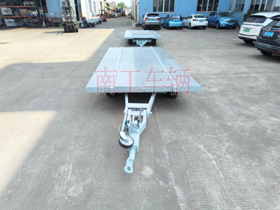 船体艏段运输开云中国4I.jpg